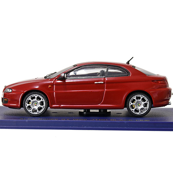 1/43 Alfa Romeo GT 1900JTDM Miniature Model(Red)