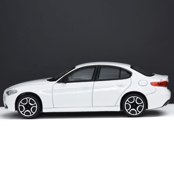 1/43 Alfa Romeo GIULIA Miniature Model(White)