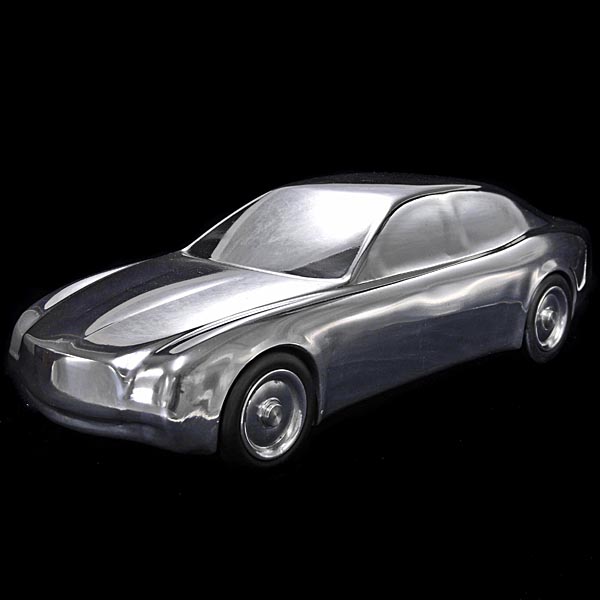 MASERATI 1/10 Quattroporte  Aluminium Object