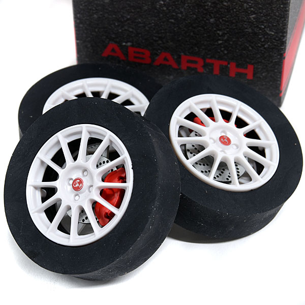 ABARTH純正タイヤ型消しゴム