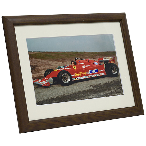 Gilles Villeneuve Photo with Frame Type B
