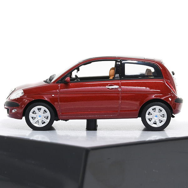 1/43 LANCIA Ypsilon 2 Miniature Model