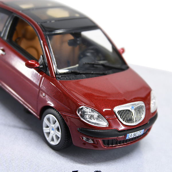 1/43 LANCIA Ypsilon 2 Miniature Model