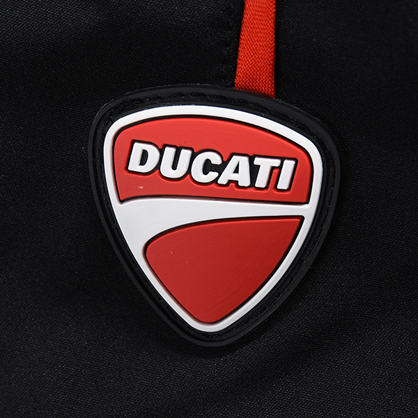 DUCATIɥץ롼ե㥱å