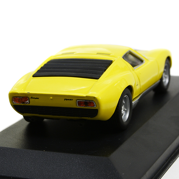 Voiture miniature pour circuit électrique Lamborghini Miura