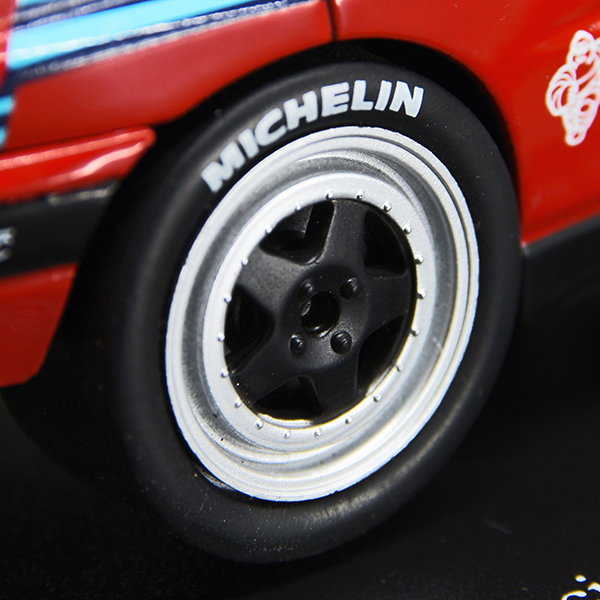 1/24 Lancia Delta HF integrale 16V (1989)Sanremo Miniature 1/24 Lancia Delta HF integrale 16V (1989)Sanremo Miniature
