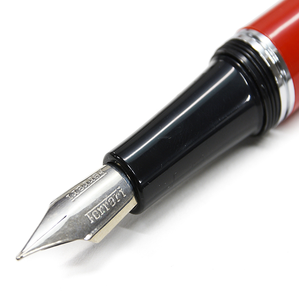 Ferrari Fountain pen with F1 Shaped Case