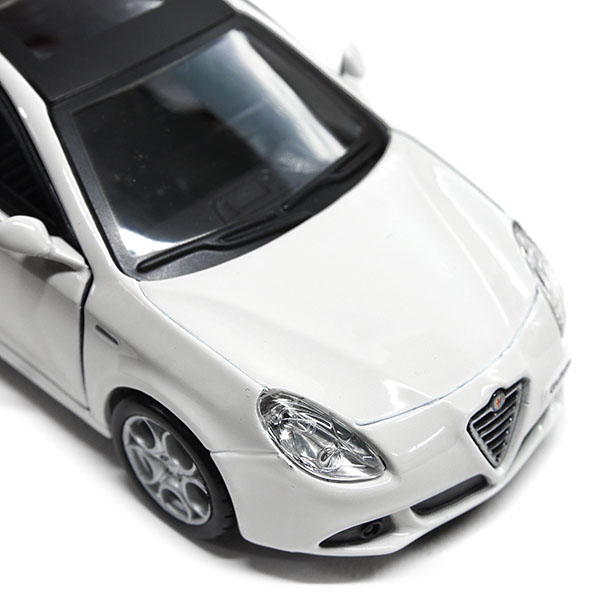 1/32 Alfa Romeo GIULIETTAߥ˥奢ǥ(ۥ磻)