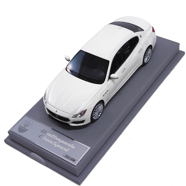 1/43 MASERATI Genuine Quattroporte Gransport 2017 Miniature Model (Bianco Alpi) By BBR