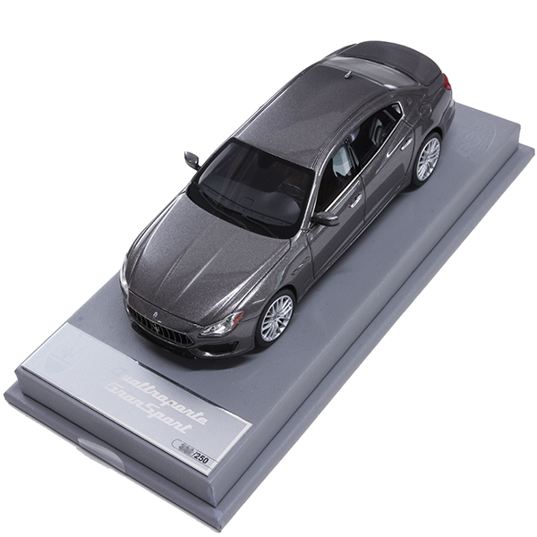 1/43 MASERATI Genuine Quattroporte Gransport 2017 Miniature Model (Grigio Maratea) By BBR