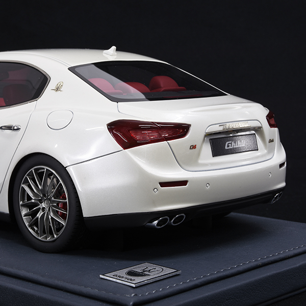 1/18 MASERATI Genuine GhibliMiniature Model By BBR 