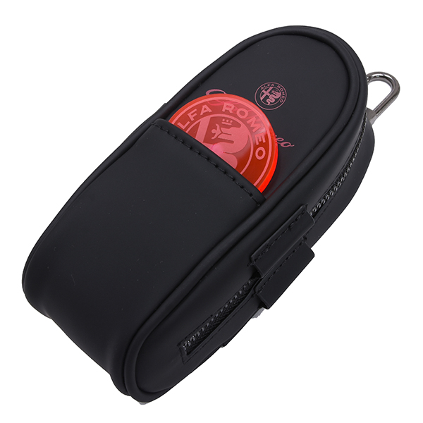 Alfa Romeo Golf Pouch & Marker Set