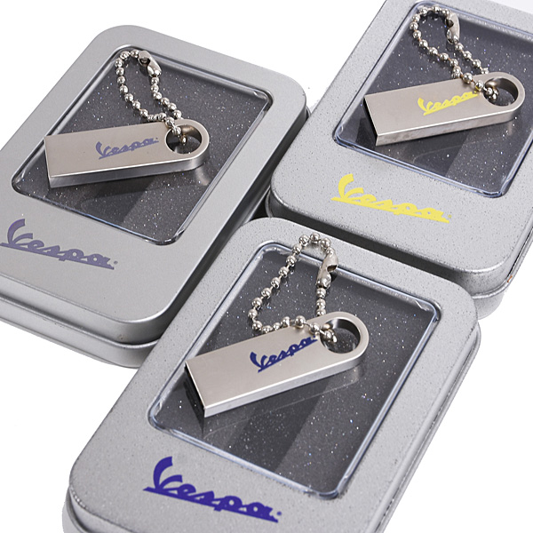 Vespa Official USB Memory with Case (8GB)