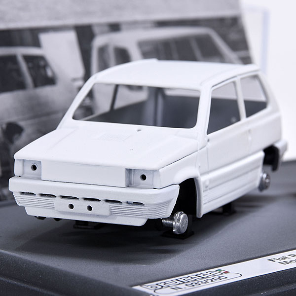 Minichamps 1:43 Fiat Panda Année de construction 1980 crème blanche / gris  940121401 modèle voiture 940121401 4012138751644