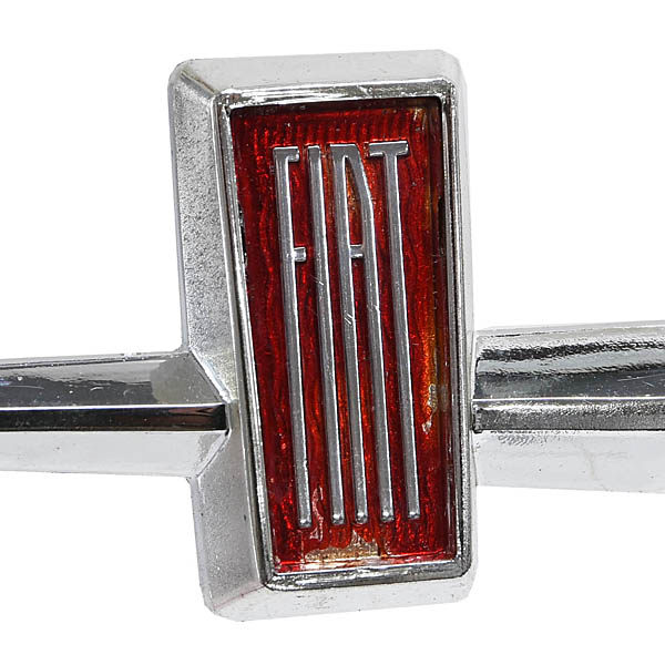 FIAT1500 Dashboard Emblem