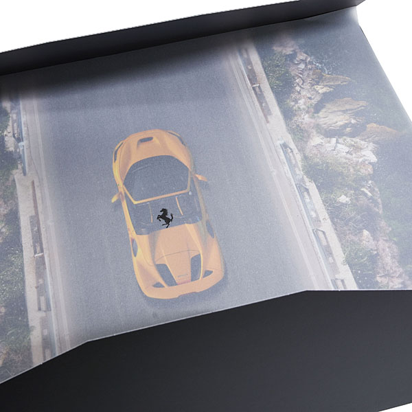 Ferrari F8 Spider Press Photo Card