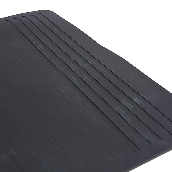Alfa Romeo Giulia rubber Floor Mats (RHD)
