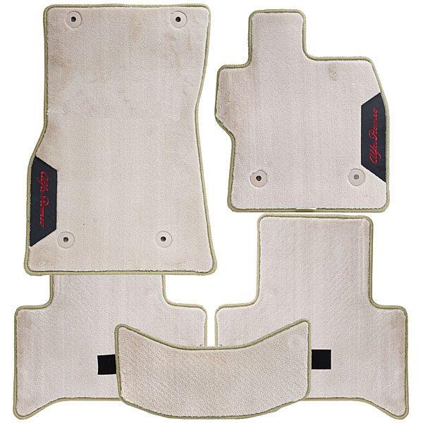 Alfa Romeo Stelvio Floor Mats (Beige/RHD)