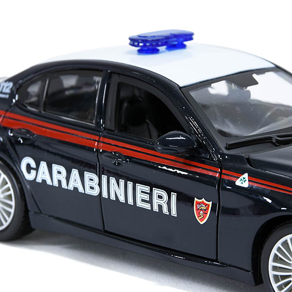 1/24 Alfa Romeo GIULIA Carabinieri Miniature Model