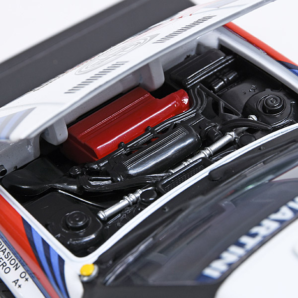 1/18 LANCIA Delta HF Integrale 8V 1989Rally Montecarlo Miniature Model