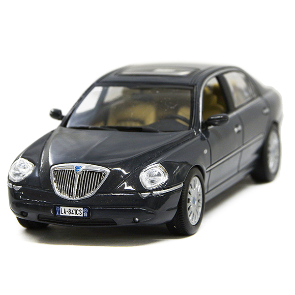 1/43 LANCIA Thesis Miniature Model