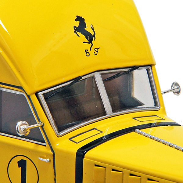 1/43 Alfa Romeo 500 1936 Transporter  -Scuderia Ferrari- Miniature Model